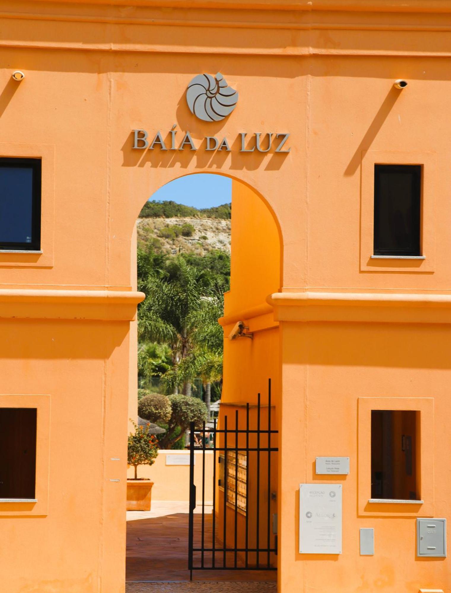 Luxury 3-Bedroom Apartment At High-End Praia Da Luz Bagian luar foto