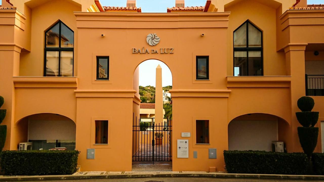 Luxury 3-Bedroom Apartment At High-End Praia Da Luz Bagian luar foto