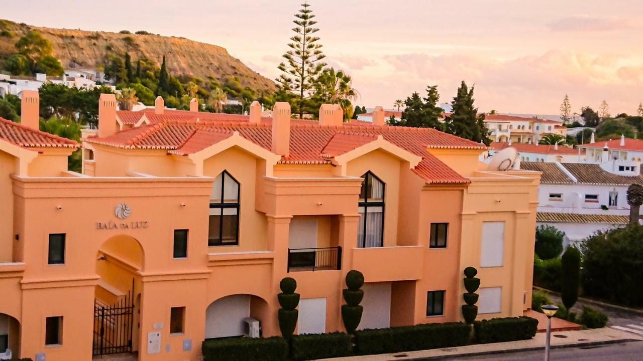 Luxury 3-Bedroom Apartment At High-End Praia Da Luz Bagian luar foto